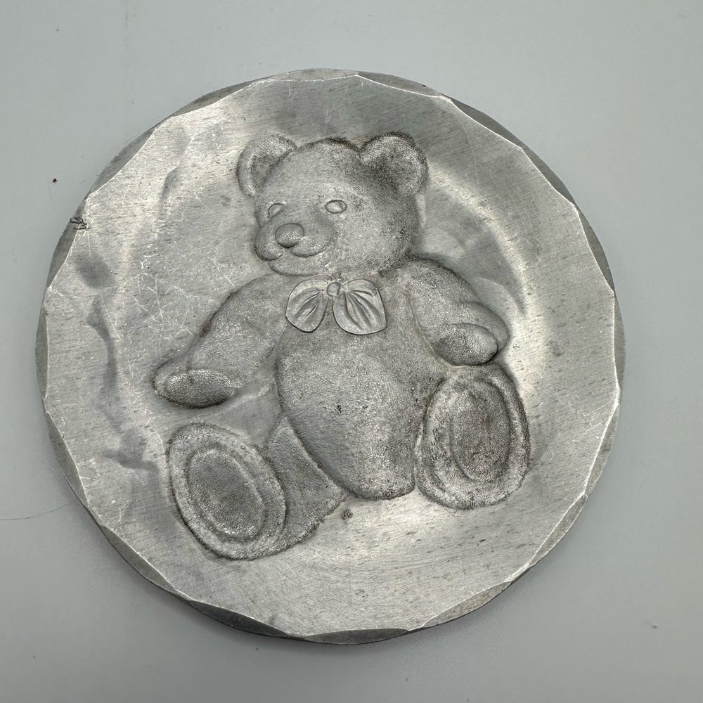Wendell August Forge hammered metal plate teddy bear handmade decor 4.5”